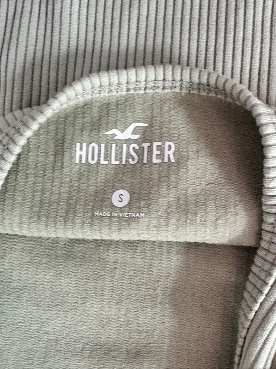 Hollister Ribbed Square Neck Crop Tank - Light Mint - Picture 2 of 2